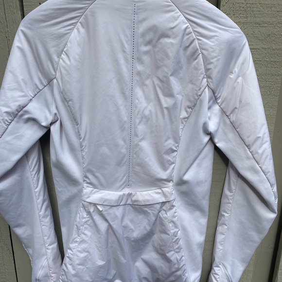 Lululemon Jacket - Picture 8 of 10